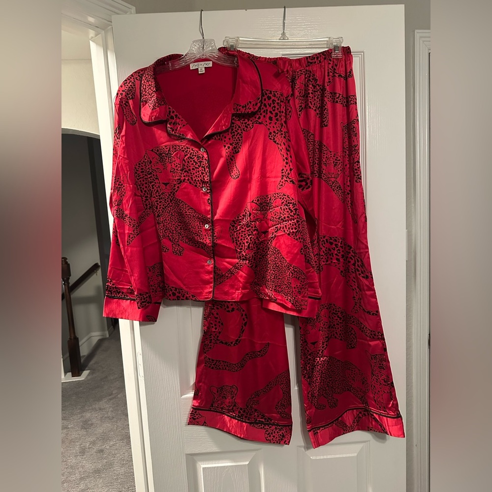 She + Sky Red Leopard Print Satin Pajama Set